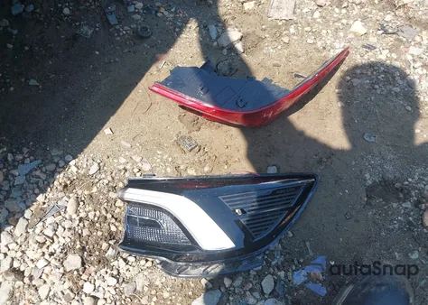 2025 Toyota Camry Se из США, поврежденный, VIN 4T1DAACK1SU598706